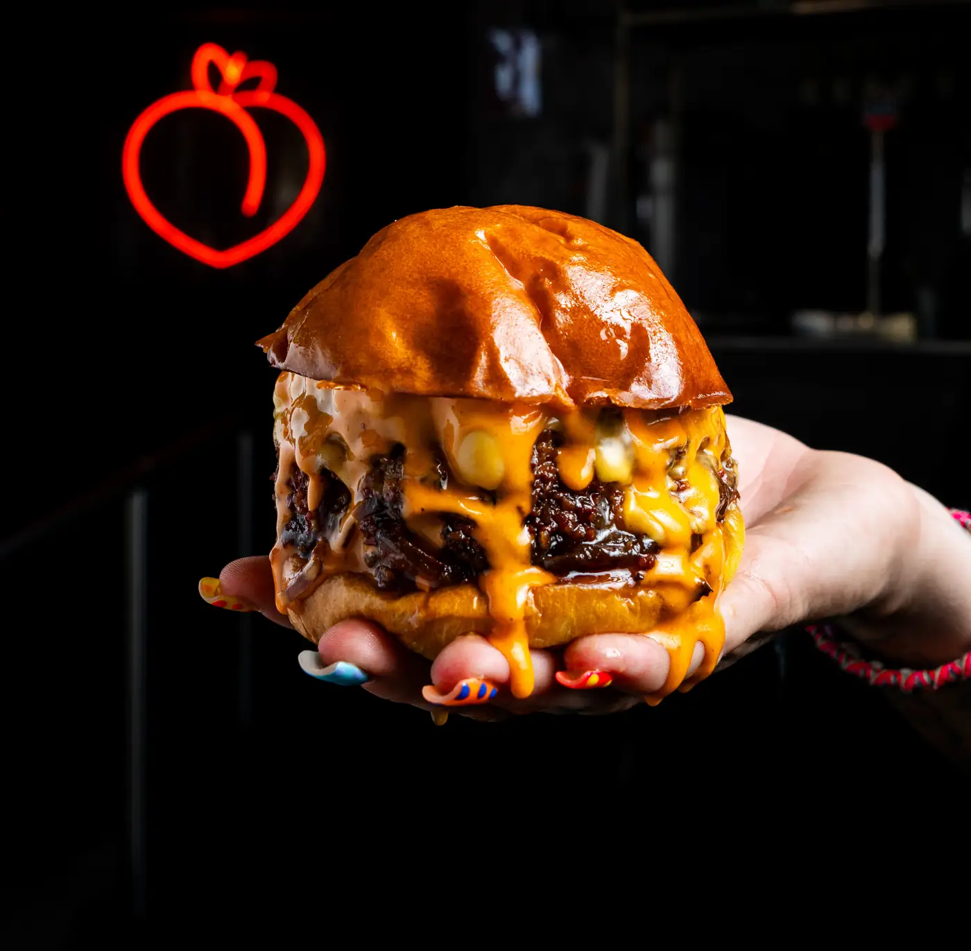 Hamburguesa con queso fundido de Porneat